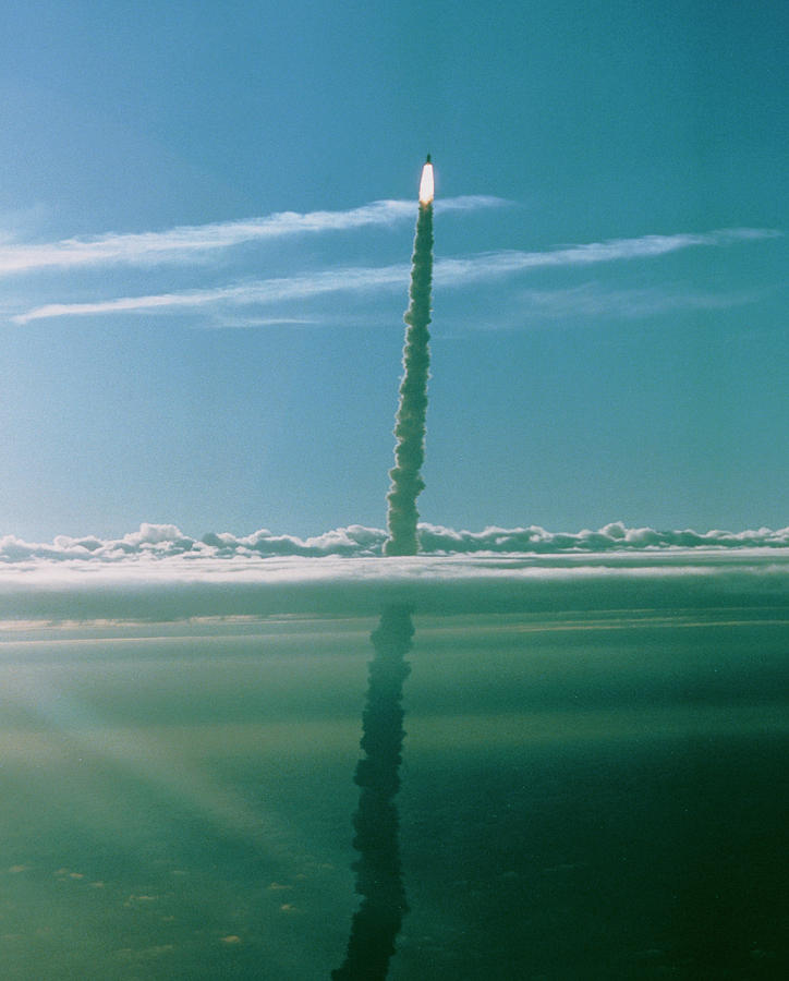 Space Photograph - Shuttle Columbia Launch On Sts-32 by Nasa/science Photo Library