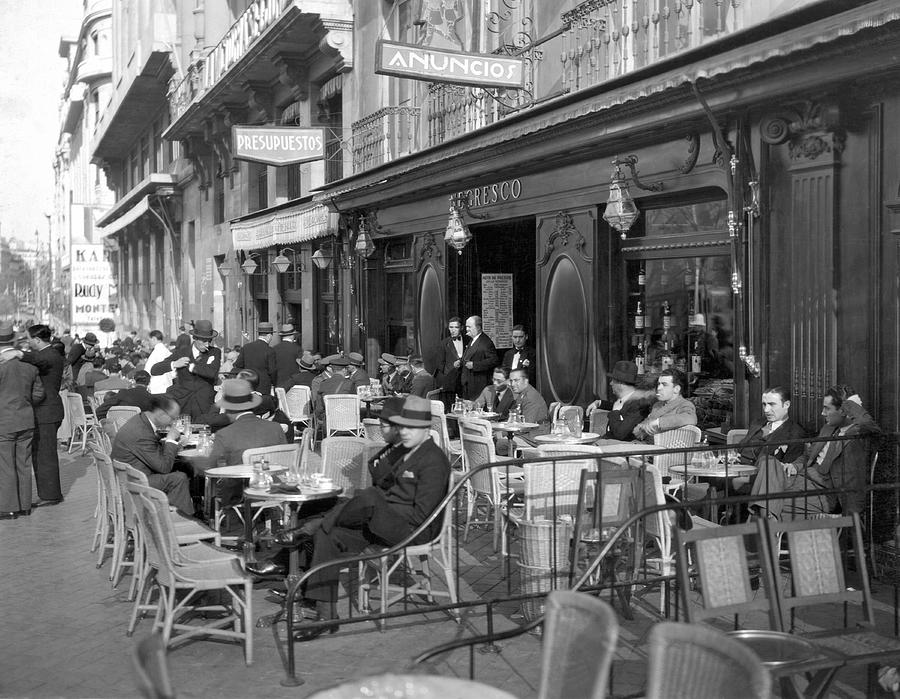 Sidwalk Cafe In Madrid Photograph by Underwood Archives - Fine Art America