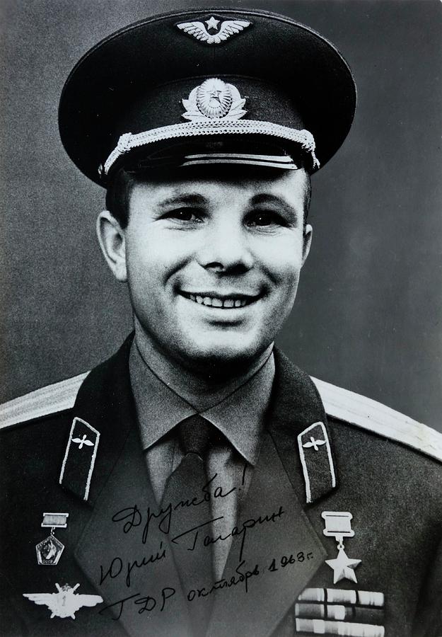 Signed Photo Of Yuri Gagarin Photograph by Detlev Van Ravenswaay