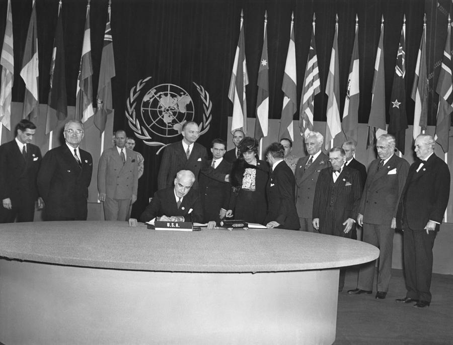 San Francisco Photograph - Signing Of UN Charter by Underwood Archives