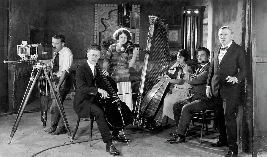 Silent Movie Music Scene Photograph by Underwood Archives