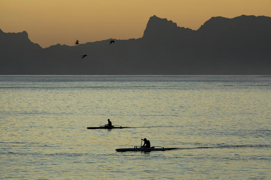 Silhouette Of Kayakers In The Pacific Photograph by Panoramic Images