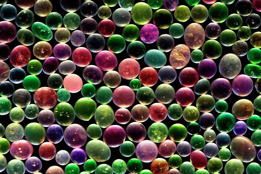 Device Photograph - Silica Gel Beads by Antonio Romero