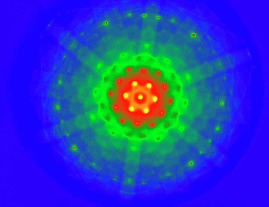 Silicon Crystal Diffraction Pattern Photograph by Ammrf, University Of Sydney