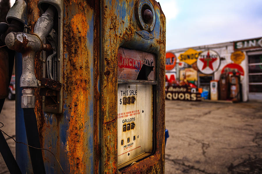 Sinclair Gas Pump Photograph by Keith Allen