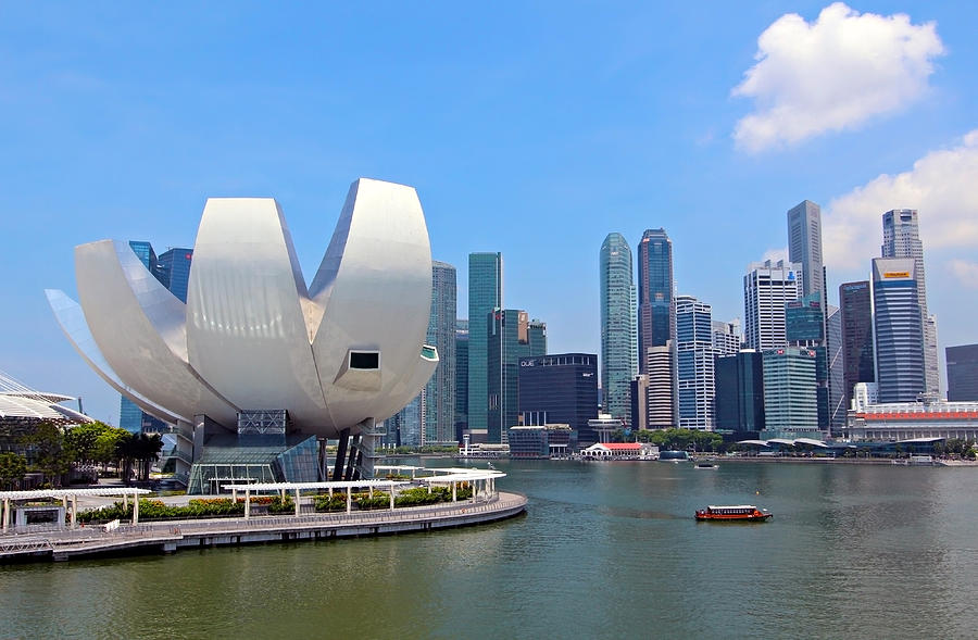 Singapore ArtScience Museum and City Skyline Photograph by Paul Fell ...