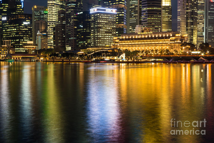 Singapore reflection Photograph by Didier Marti