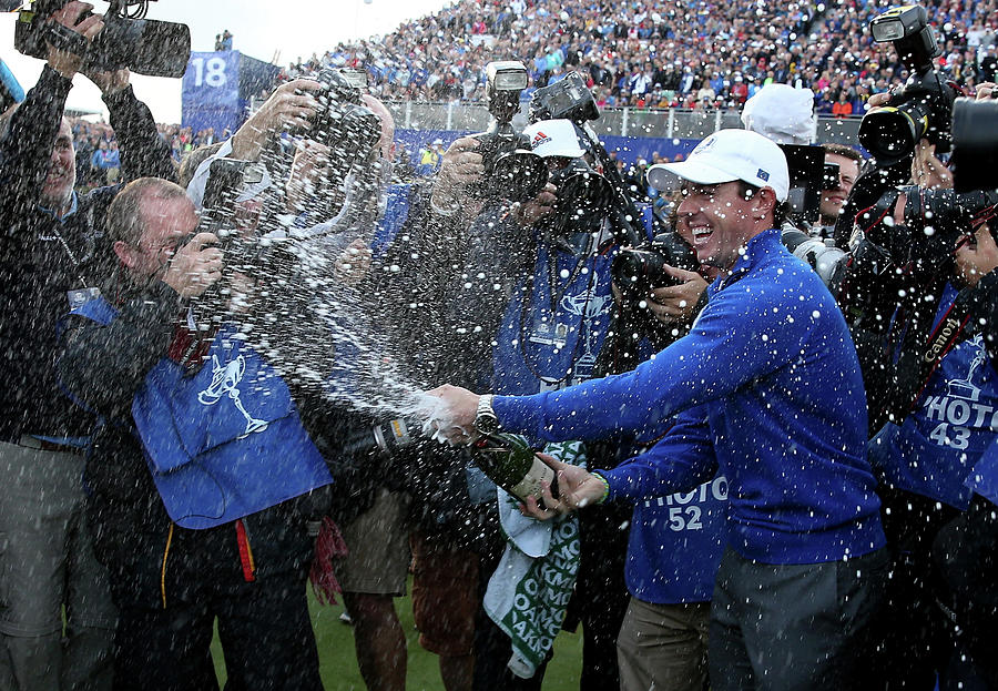 Singles Matches - 2014 Ryder Cup Photograph by Ross Kinnaird Singles Matches - 2014 Ryder Cup Photograph by Ross Kinnaird