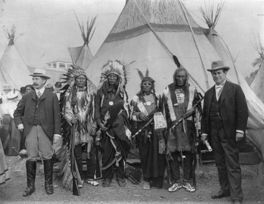 Sioux Chiefs, 1901 Photograph by Granger