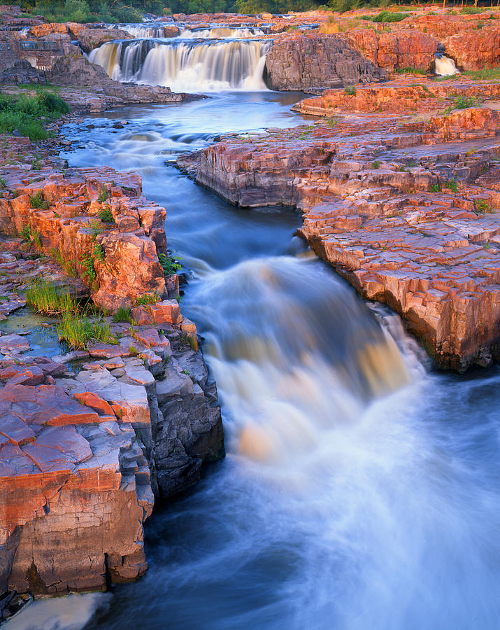Sioux Falls Photograph by Ray Mathis