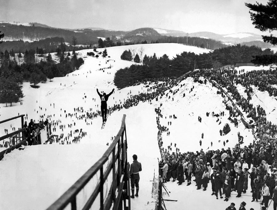 Ski Jumper At The Dartmouth Carnival Photograph by Underwood Archives