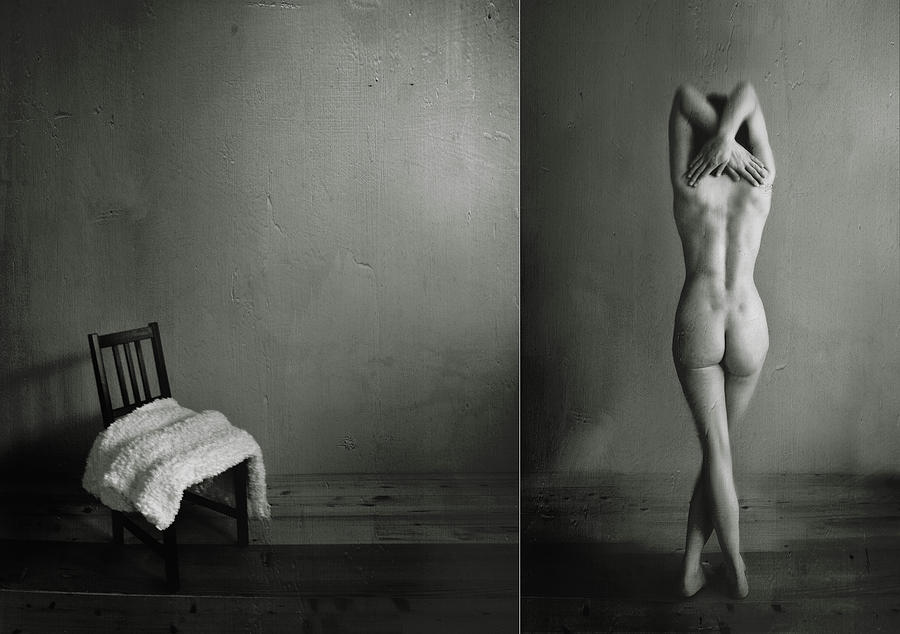 Nude Photograph - Skin by Darko Cuder