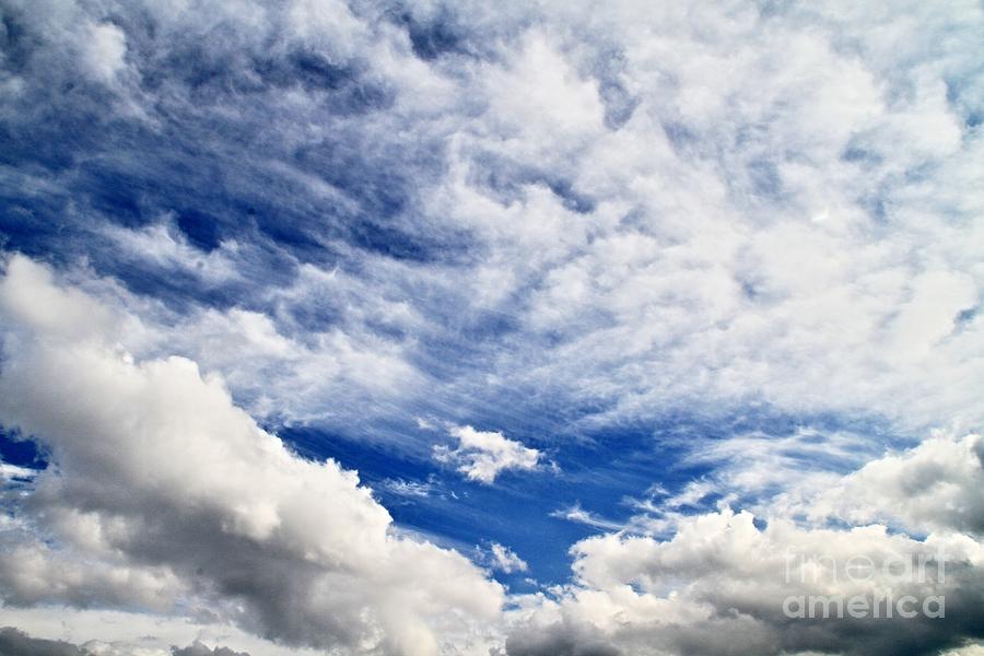 Nature Photograph - Sky 4 by Zuzana Tenhue