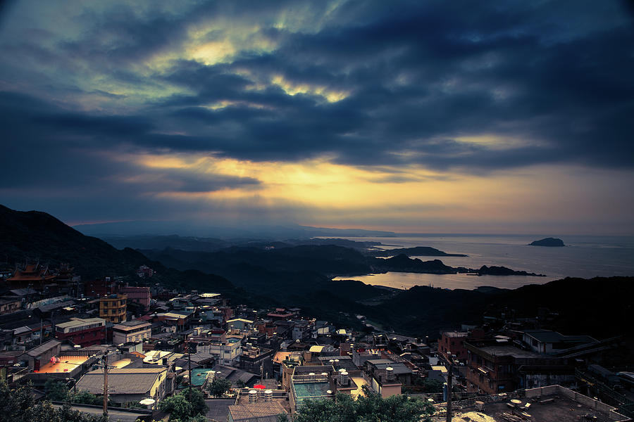 Sky At Jiufen Photograph by Photographic By Tommy Hsu