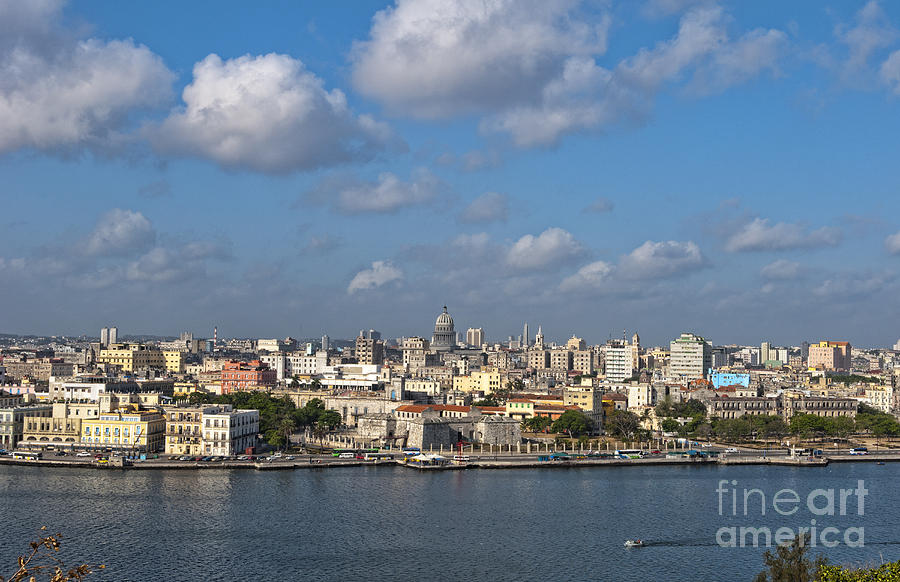 City Photograph - Skyline Of Downtown Havana, Cuba by Bill Bachmann