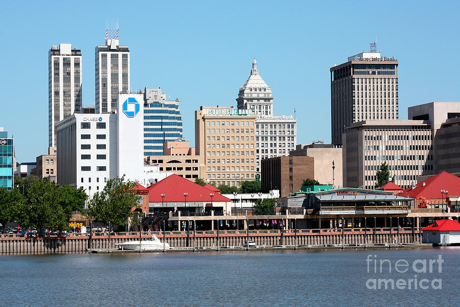 Skyline Of Peoria Illinois Photograph By Bill Cobb - Pixels