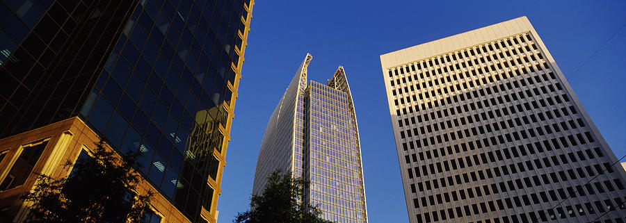 Color Image Photograph - Skyscrapers In A City, Atlanta, Fulton by Panoramic Images Color Image Photograph - Skyscrapers In A City, Atlanta, Fulton by Panoramic Images