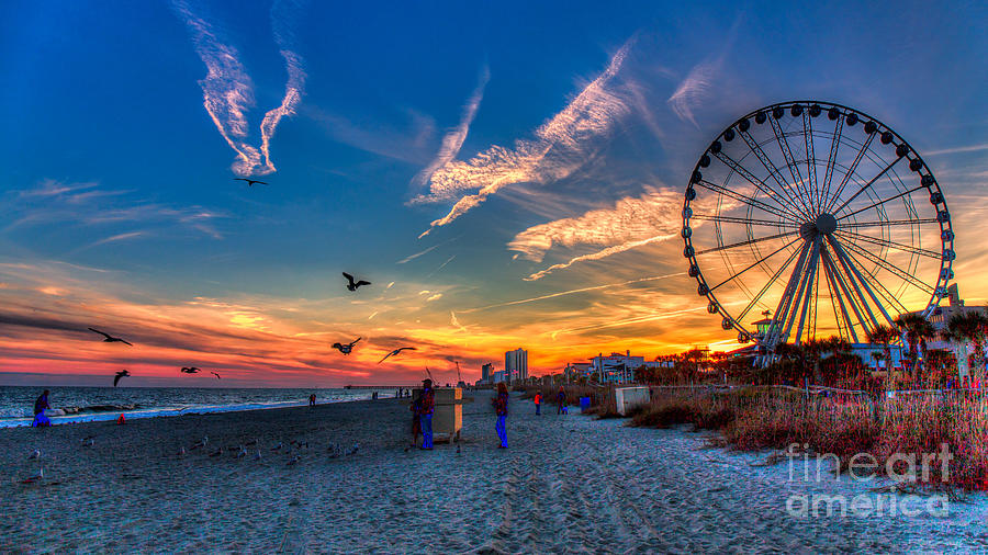 Skywheel Sunset at Myrtle Beach Photograph by Robert Loe