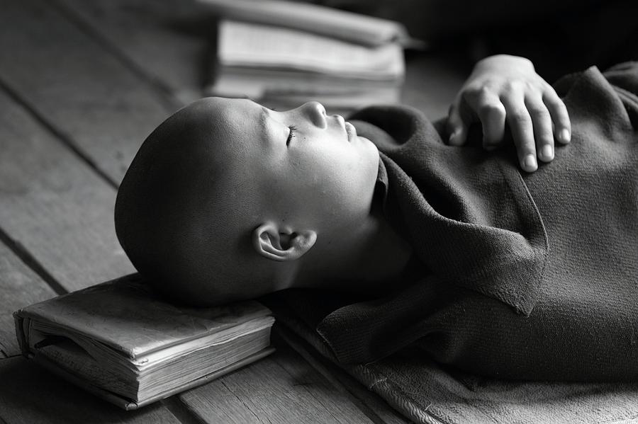 Black And White Photograph - Sleeping Buddha by Walde Jansky