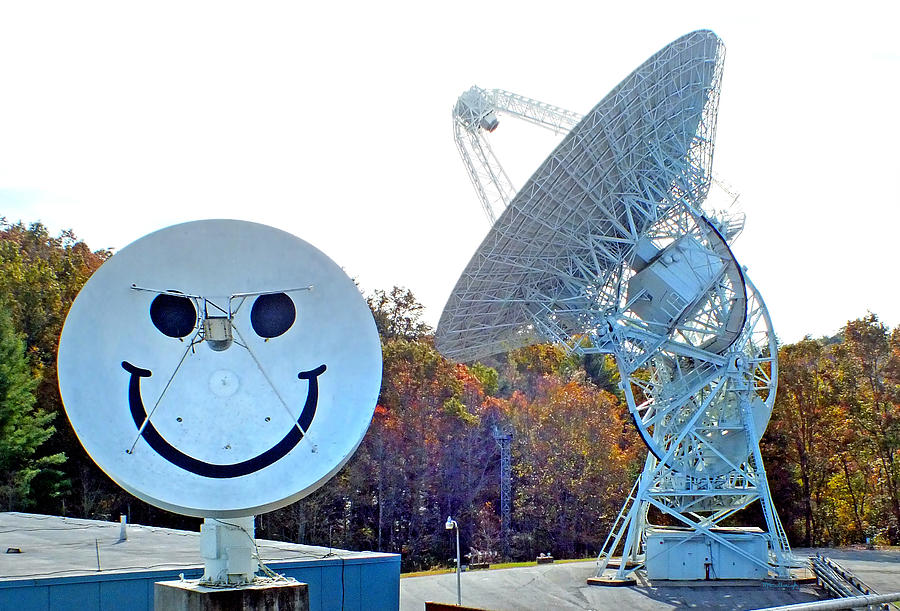 Smiley and 26 West Antennas Photograph by Duane McCullough