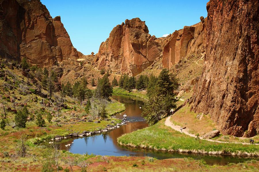 Smith Rock state park Photograph by Lynn Hopwood