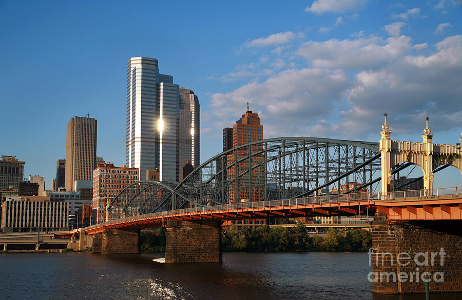 Smithfield Street Bridge Pittsburgh Pennsylvania Photograph by Sharon ...