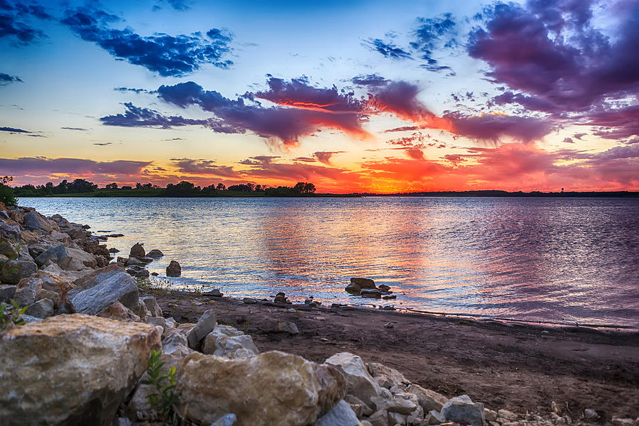 Smithville Lake Sunset Photograph by Sennie Pierson