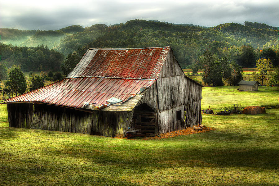 Smoky Mountain Barn In The Valley Photograph by Michael Eingle