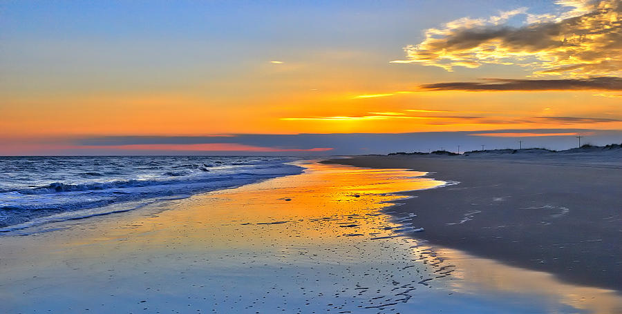 Smooth Sunset on Ocracoke Outer Banks Painting by Dan Carmichael