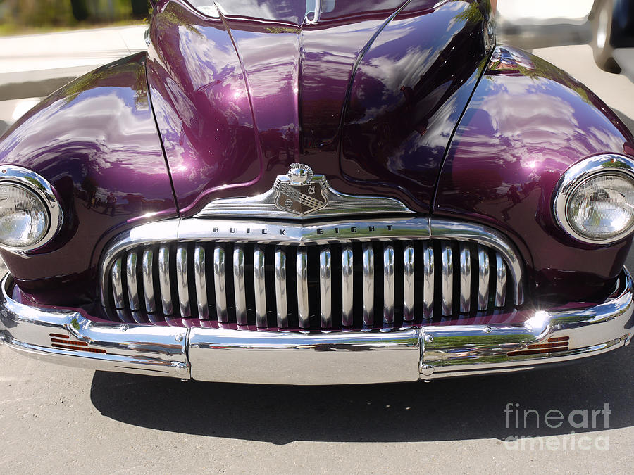 Snarling Buick Eight Photograph by Brenda Kean