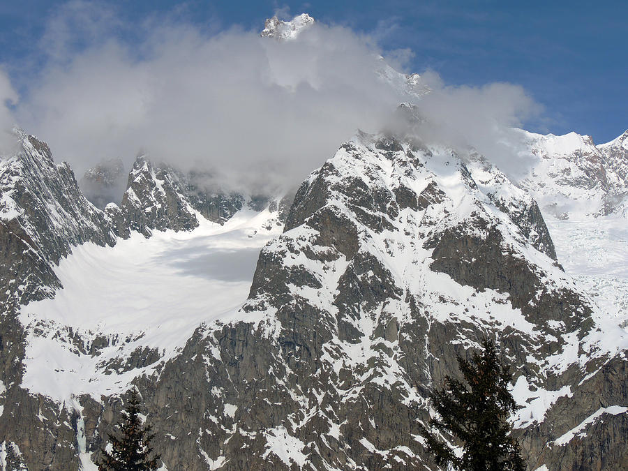 Snow Bowl In Italian Alps Photograph by Frank Wilson