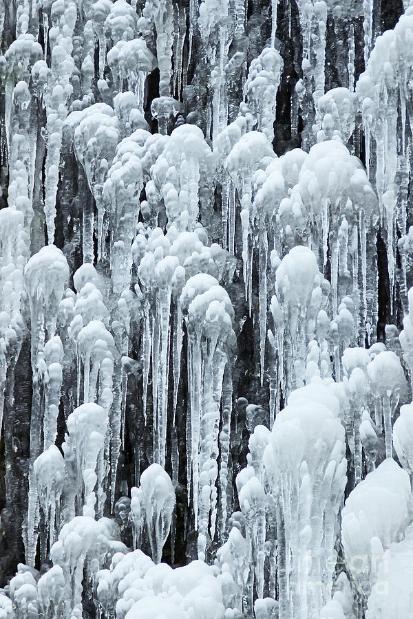 Snow Cone Ice Formations 1722 Photograph by Donald Sewell