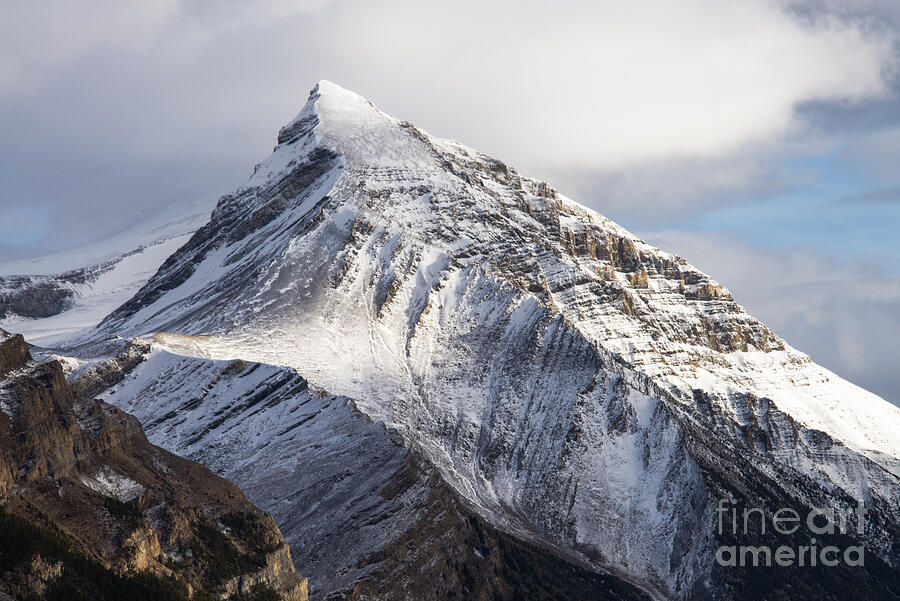 Snow Peak Photograph by Bob Phillips