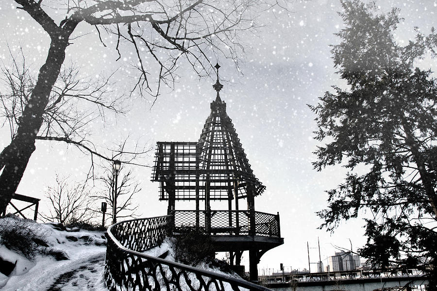 Snowing At The Gazebo Photograph by Alice Gipson