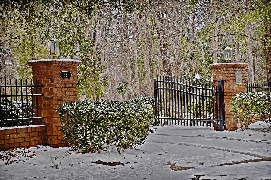 Snowy Welcome Photograph by Linda Brown