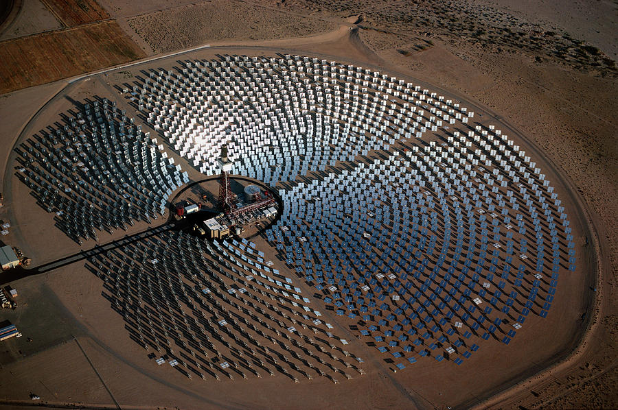 Barstow Photograph - Solar Energy by Peter Menzel/science Photo Library