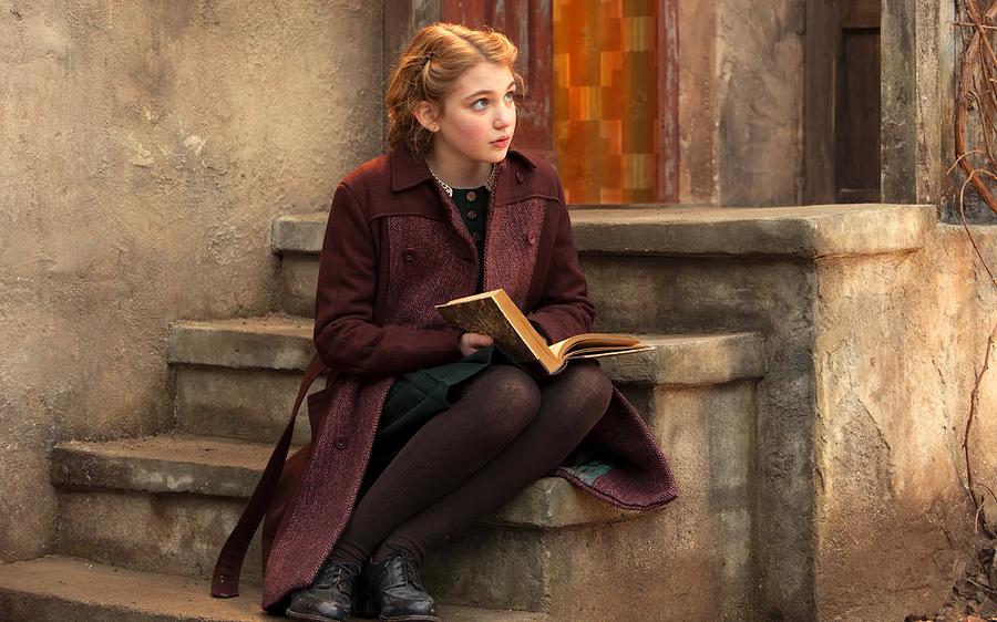 Sophie Nelisse The Book Thief Photograph by Movie Poster Prints