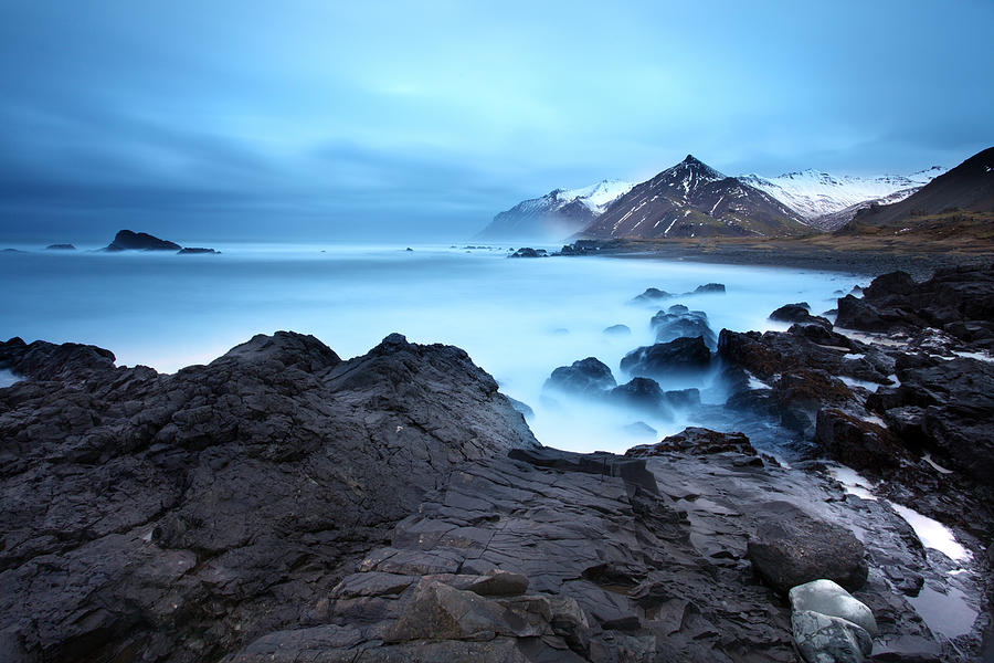 Nature Photograph - Iceland  by Ollie Taylor