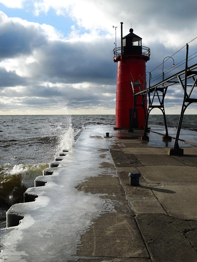 South Haven Lighthouse Ice Photograph by David T Wilkinson