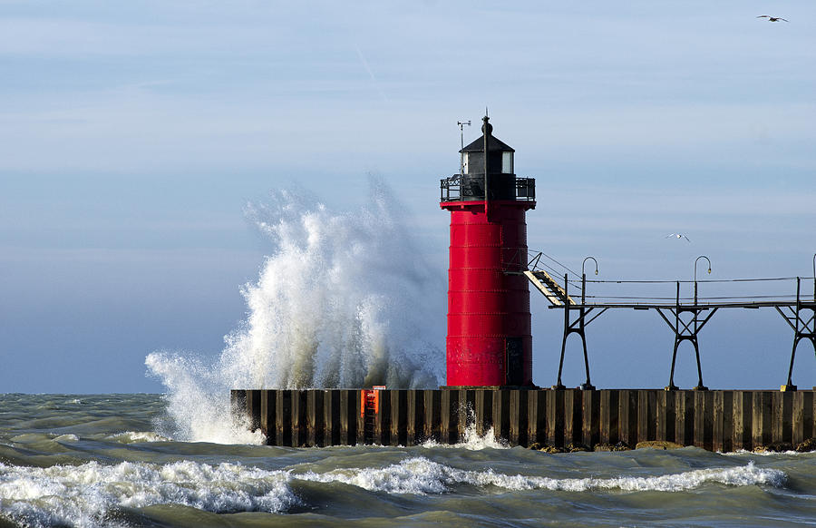 South Haven Lighthouse Photograph by Roger Swieringa