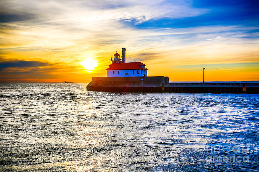 South Pier Lighthouse Photograph by Bryan Benson | Fine Art America