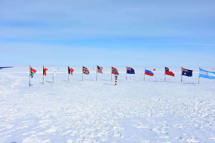 South Pole Photograph By Hencoup Enterprises Ltd Science Photo Library