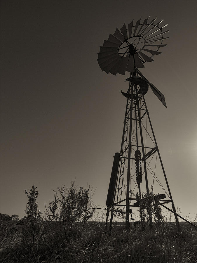 Southern Cross Windmill Photograph by Ian Lucas | Fine Art America