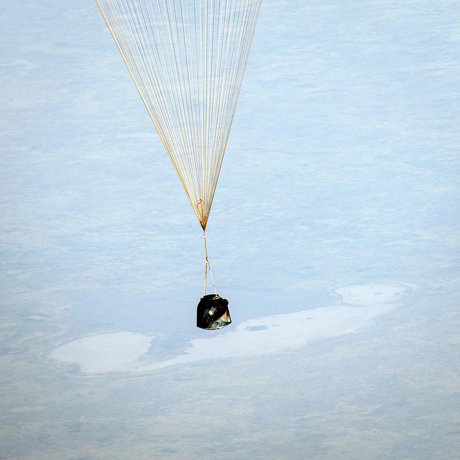 Soyuz Spacecraft Landing Photograph by Nasa/bill Ingalls