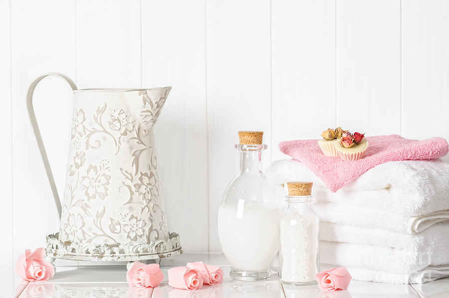 Spa Photograph - Spa Setting by Amanda Elwell Spa Photograph - Spa Setting by Amanda Elwell