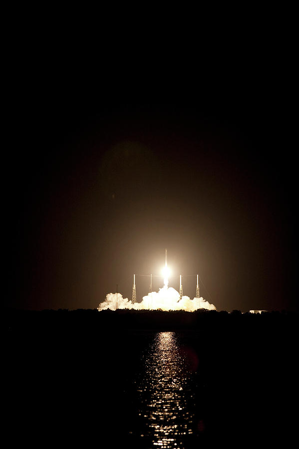 Spacex Crs-1 Launch Photograph by Nasa