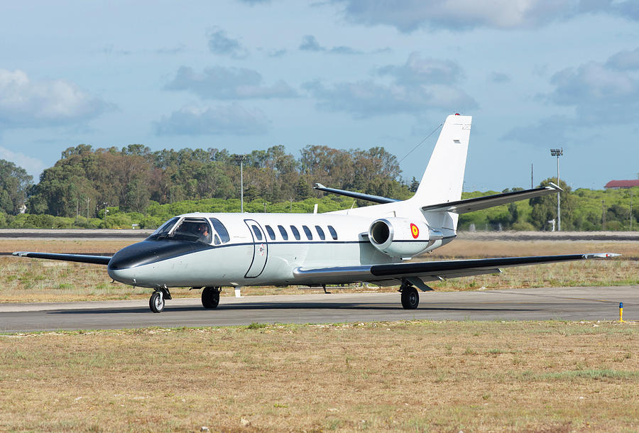 Spanish Navy Cessna 550 Citation II Photograph by Giovanni