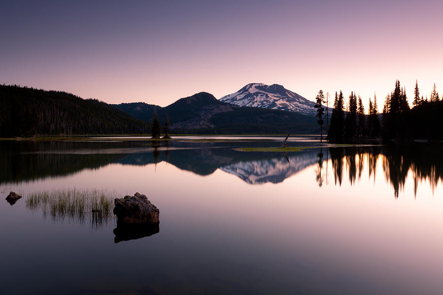 Sparks Lake Sunrise Photograph by Andrew Kumler