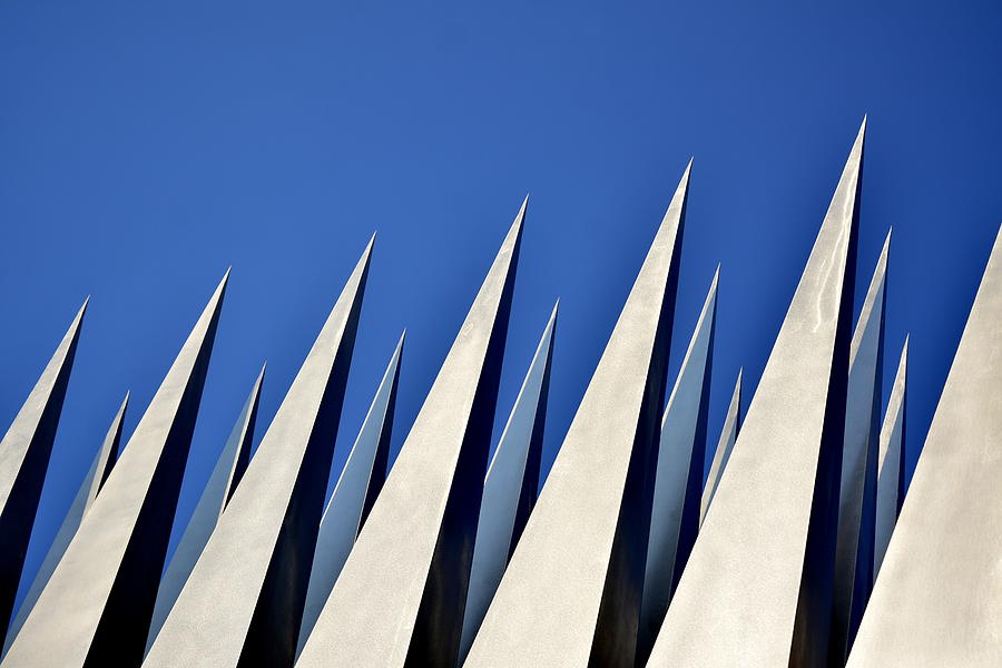Abstract Photograph - Spears In The Sky by Christina Sill?n