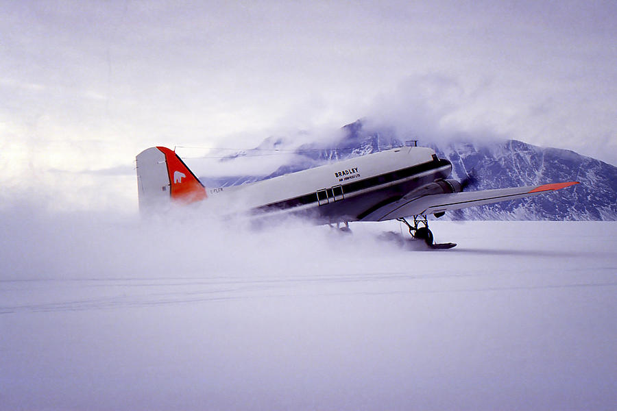 Spectacular Ice Landing Photograph by Joan Carroll